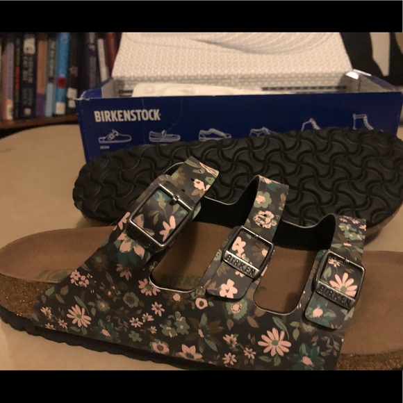 Birkenstock Shoes - Birkenstock floral - 41N (womens 10)